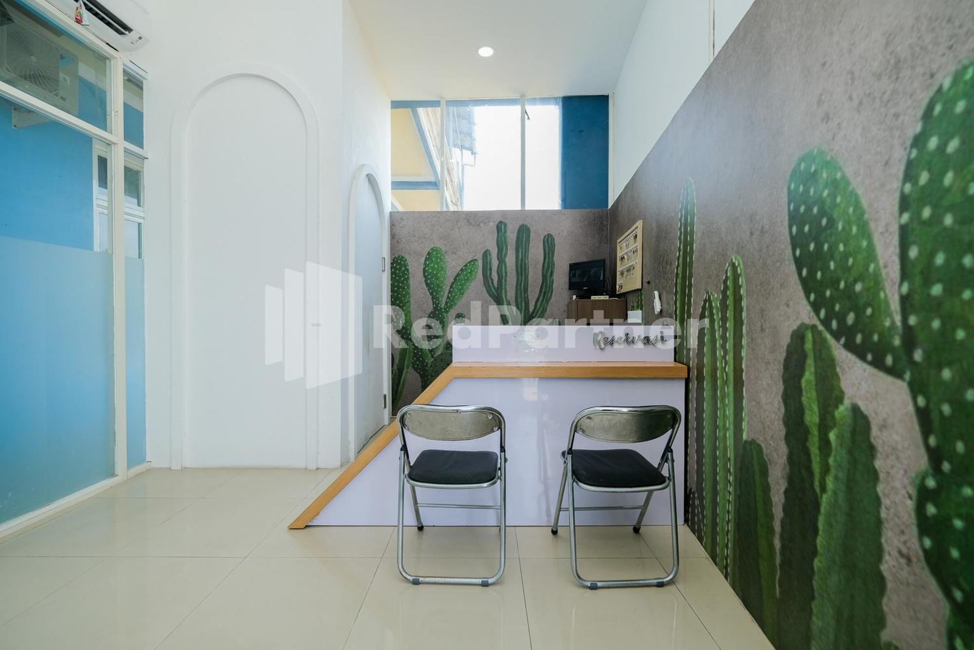 Grand Kencana Guesthouse Syariah Near Wisata Bahari Lamongan Paciran Exteriér fotografie