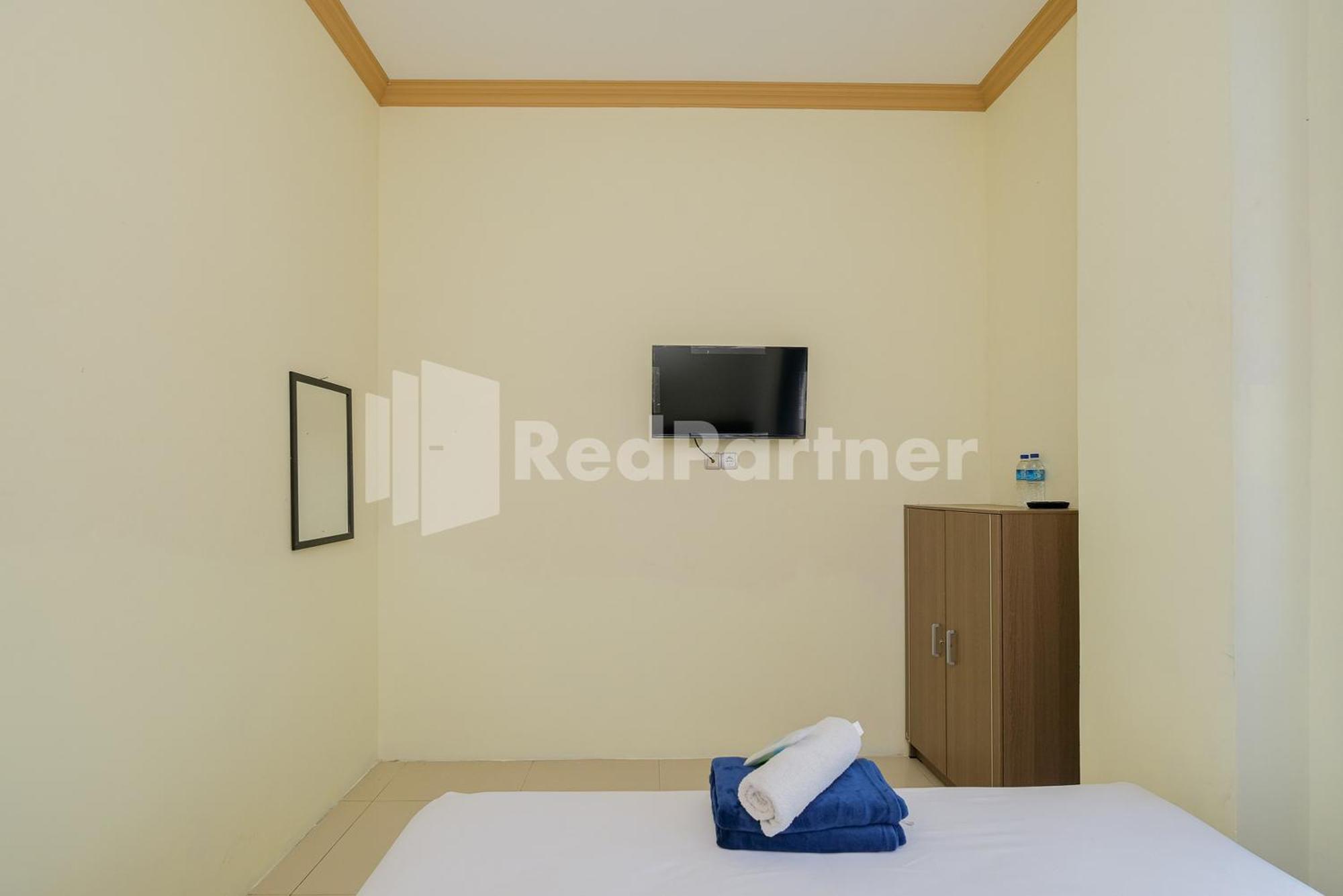 Grand Kencana Guesthouse Syariah Near Wisata Bahari Lamongan Paciran Exteriér fotografie