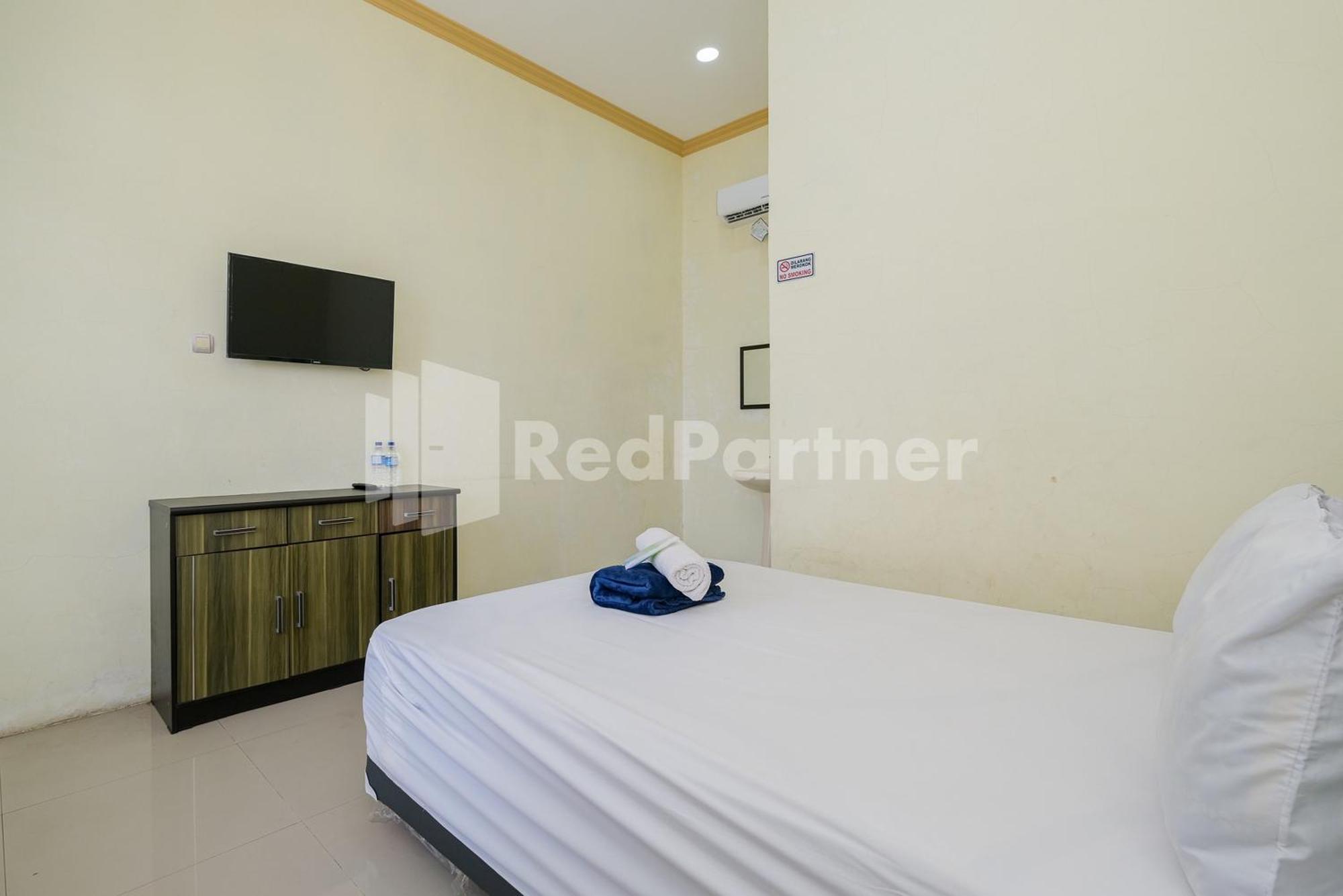 Grand Kencana Guesthouse Syariah Near Wisata Bahari Lamongan Paciran Exteriér fotografie