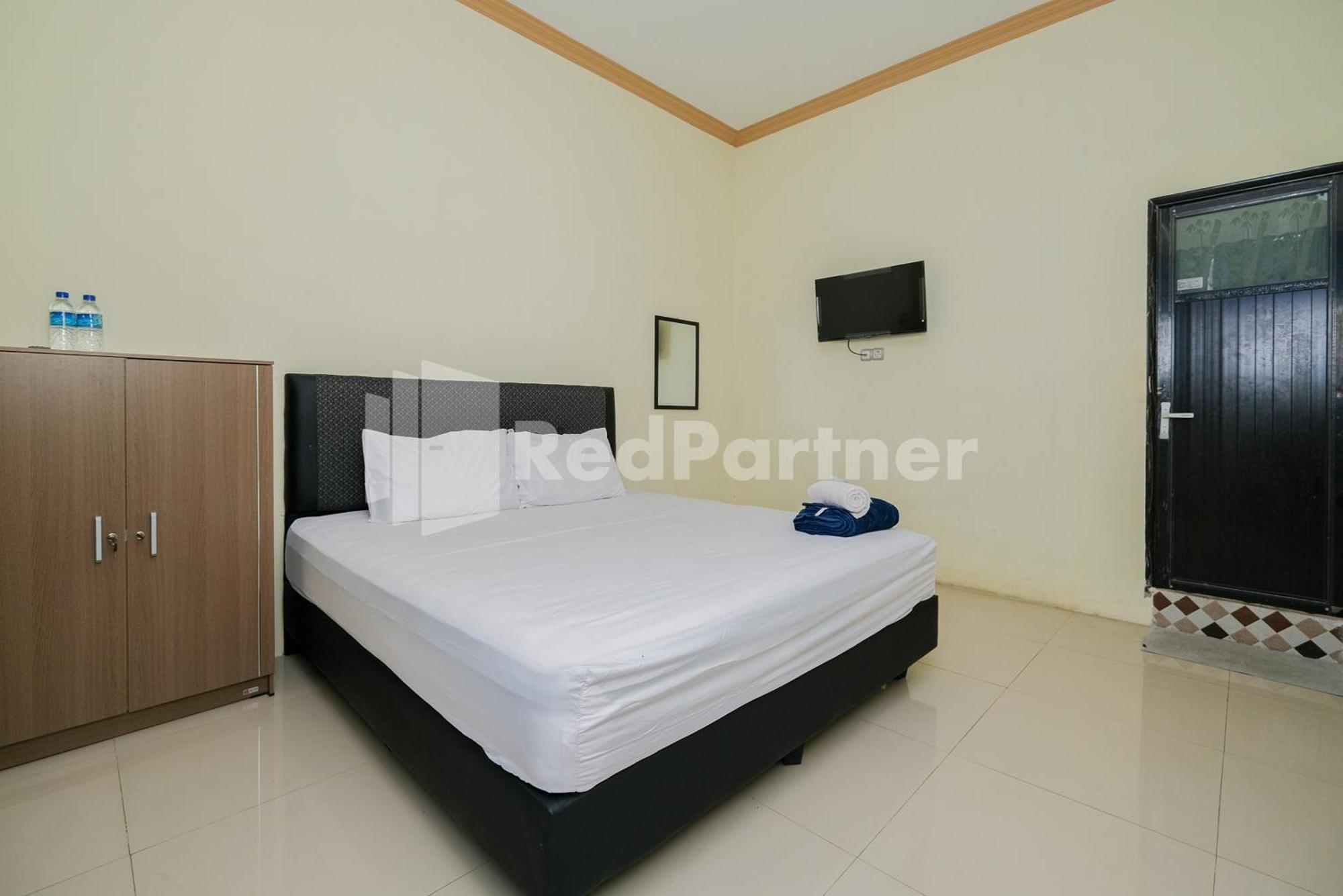 Grand Kencana Guesthouse Syariah Near Wisata Bahari Lamongan Paciran Exteriér fotografie