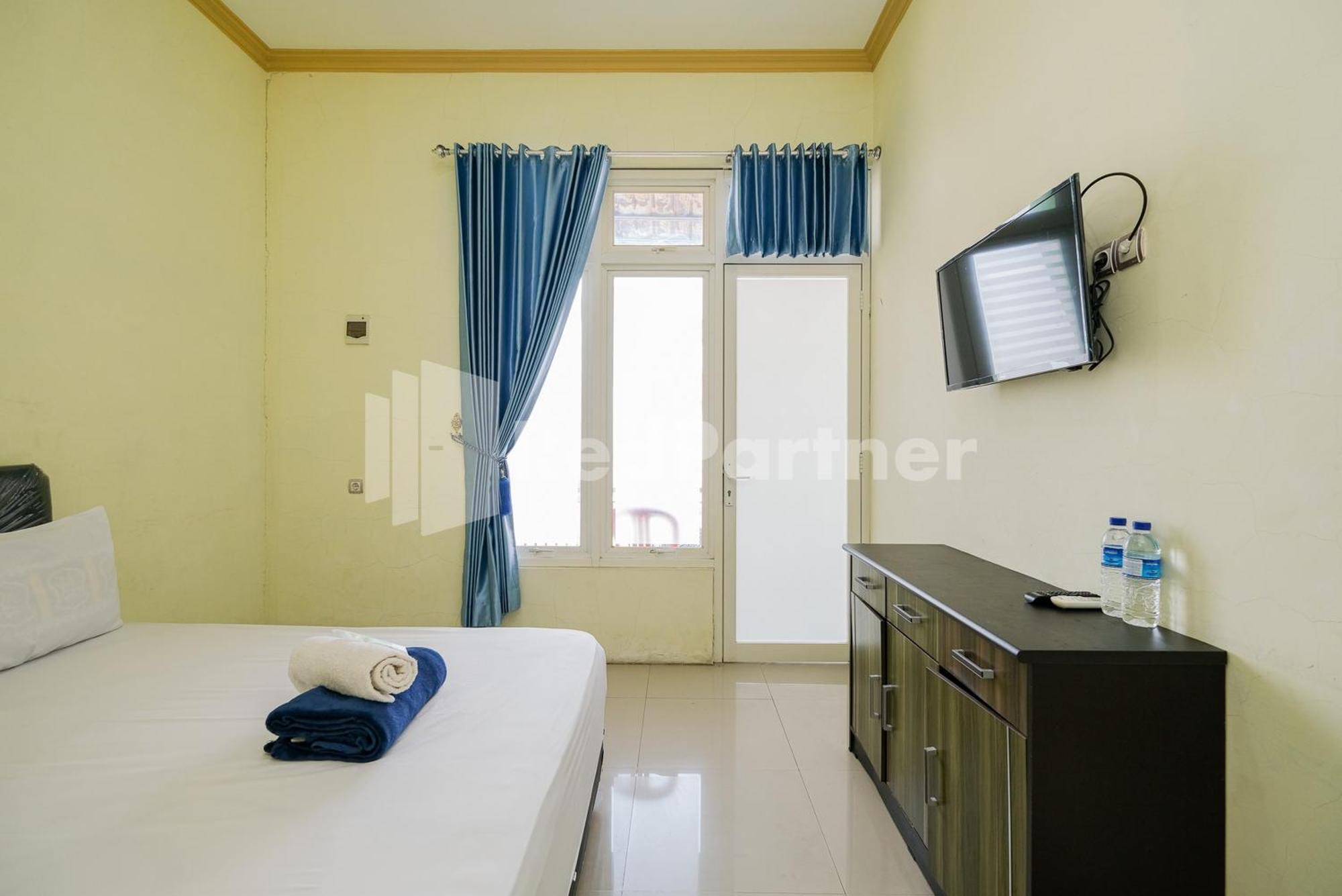 Grand Kencana Guesthouse Syariah Near Wisata Bahari Lamongan Paciran Exteriér fotografie