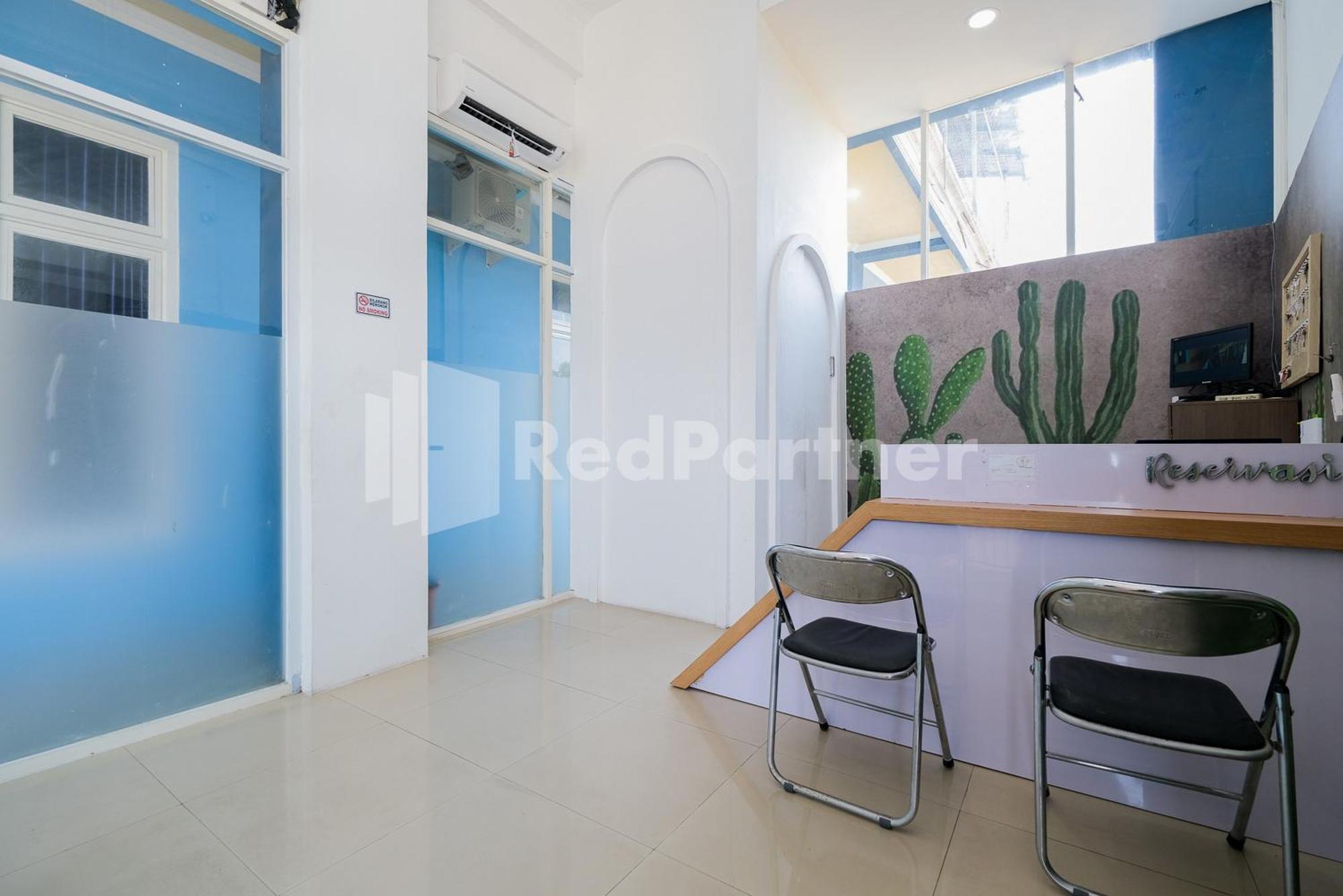 Grand Kencana Guesthouse Syariah Near Wisata Bahari Lamongan Paciran Exteriér fotografie